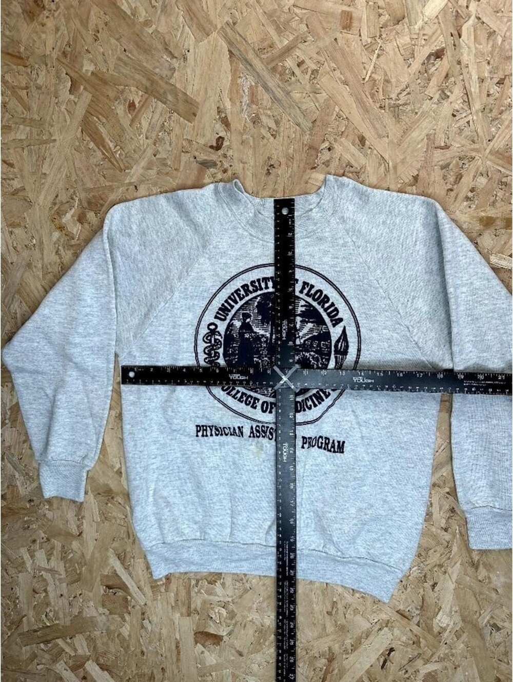 Vintage University of Florida College of Medicine Sweatshirt Medium Gray UF PA - Picture 8 of 14